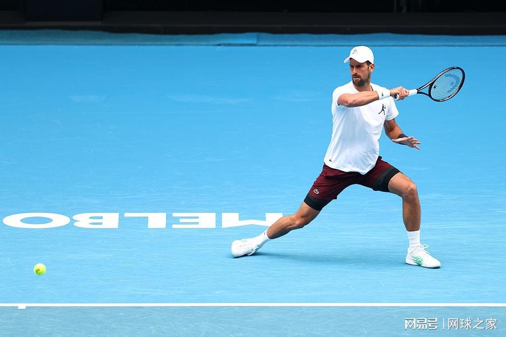 世界杯客户端安装指南-德约科维奇仅训练12分钟便显露痛苦状态，澳网前景引发担忧